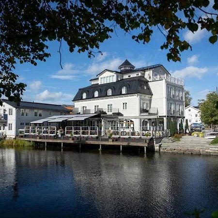 Atellet Hotell Norrtälje Exterior foto